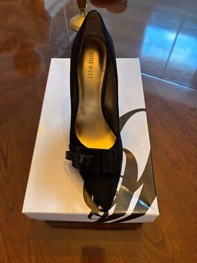 Nine West Black Pointed-Toe Suede Pump with Decorative Bow Accent